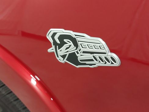 New 2026 RAM 1500 Laramie AWD/4WD image 39