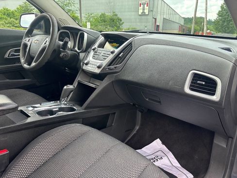 Used 2016 Chevrolet Equinox LS AWD/4WD image 15