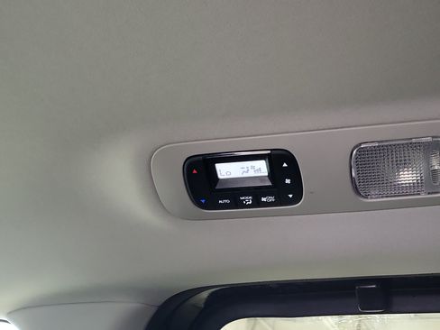 Used 2025 Honda Odyssey EX-L image 15