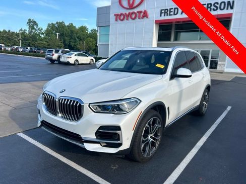 Used 2023 BMW X5 xDrive40i w/ Executive Package AWD/4WD image 12