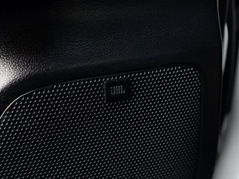 Used 2021 Toyota Tacoma TRD Sport image 19