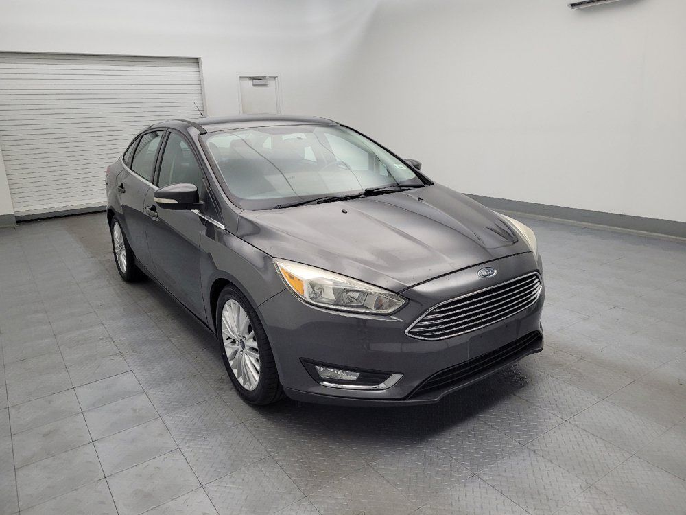 Used 2016 Ford Focus Titanium FWD image 13