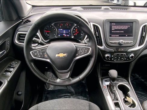 Used 2023 Chevrolet Equinox LT AWD/4WD image 6