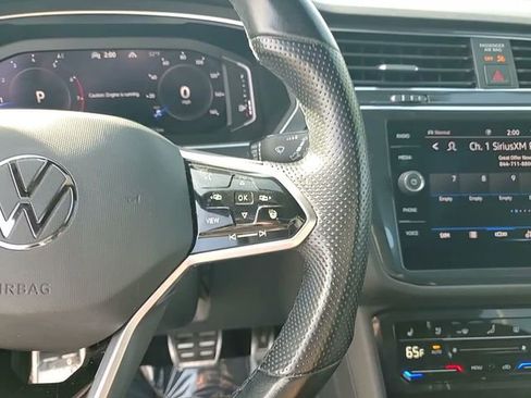 Used 2022 Volkswagen Tiguan SEL R-Line image 20