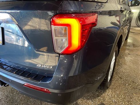 Used 2023 Ford Explorer XLT w/ Class IV Trailer Tow Package image 21