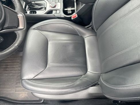 Used 2023 Subaru Forester Limited image 9