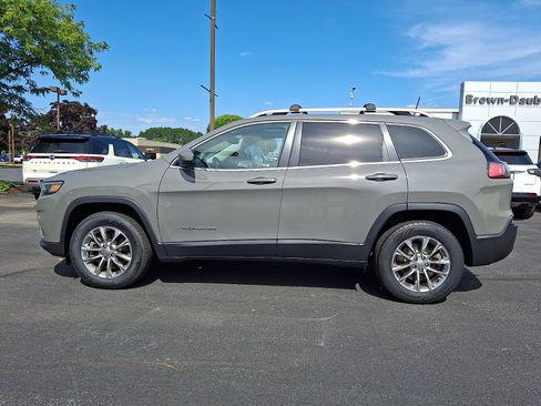 Certified 2021 Jeep Cherokee Latitude Lux w/ Sun & Sound Group AWD/4WD image 7