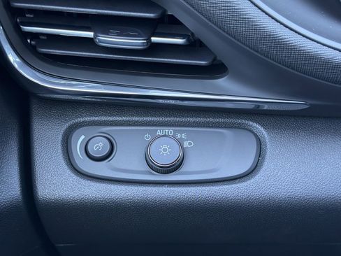 New 2026 Buick Envista Preferred w/ Convenience I Package image 11