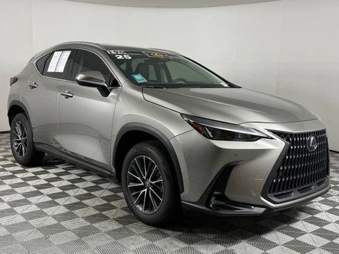 Used 2025 Lexus NX 250 FWD w/ Cold Area Package image 11