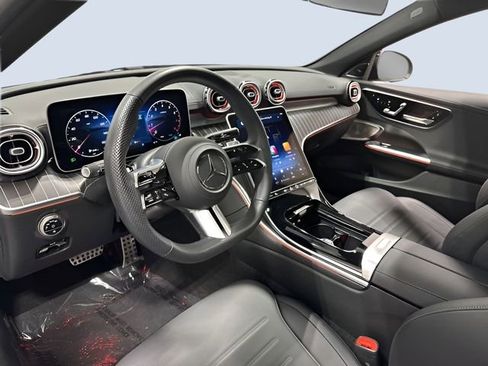 Used 2025 Mercedes-Benz C 300 4MATIC Sedan image 14