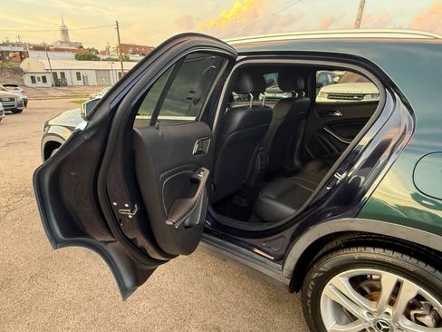Used 2019 Mercedes-Benz GLA 250 image 34