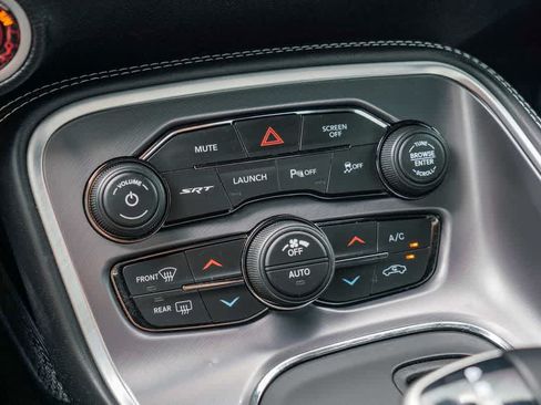 Used 2020 Dodge Challenger SRT Hellcat RWD image 21