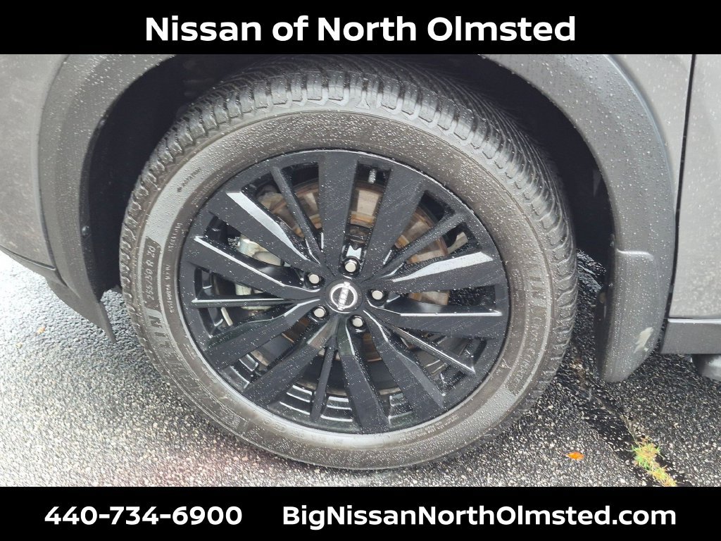 Certified 2024 Nissan Pathfinder Platinum w/ Lighting Package (N93) AWD/4WD image 32