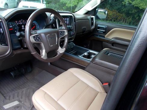Used 2018 GMC Sierra 1500 Denali image 30