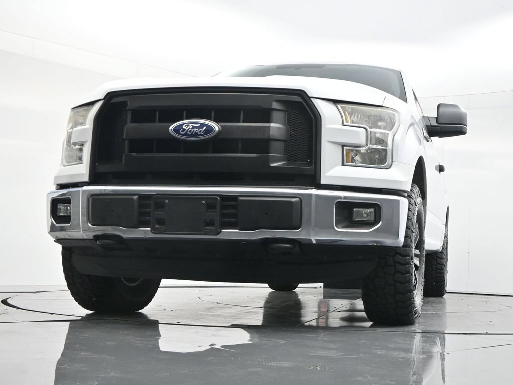 Used 2016 Ford F150 XL w/ Equipment Group 101A Mid AWD/4WD image 42