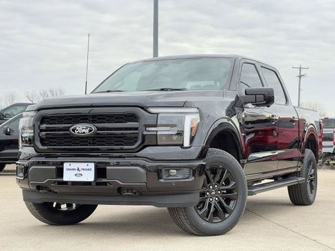 New 2026 Ford F150 Lariat w/ Equipment Group 501A Mid AWD/4WD image 32
