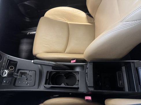 Used 2013 MAZDA MAZDA3 i Grand Touring image 40