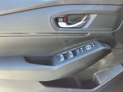 Certified 2023 Honda Accord EX image 31