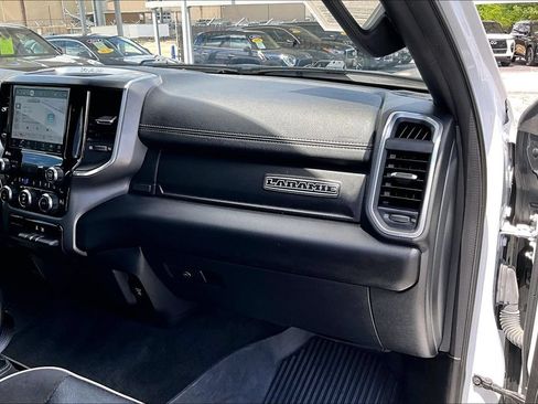 Used 2023 RAM 1500 Laramie w/ Off Road Group AWD/4WD image 22