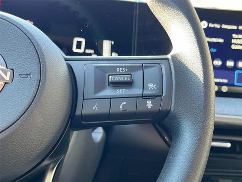 New 2026 Nissan Kicks SV w/ SV Premium Package image 24