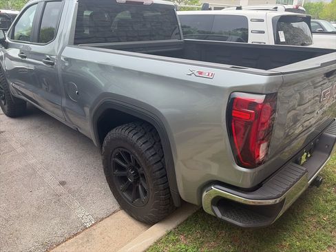 Used 2025 GMC Sierra 1500 Pro w/ Pro Value Package image 3