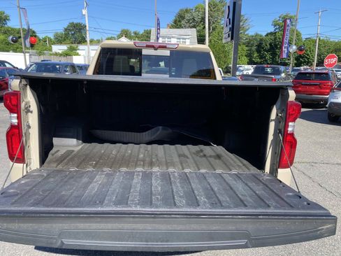 Used 2023 Chevrolet Silverado 1500 ZR2 AWD/4WD image 5