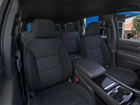 New 2026 Chevrolet Traverse LT image 16