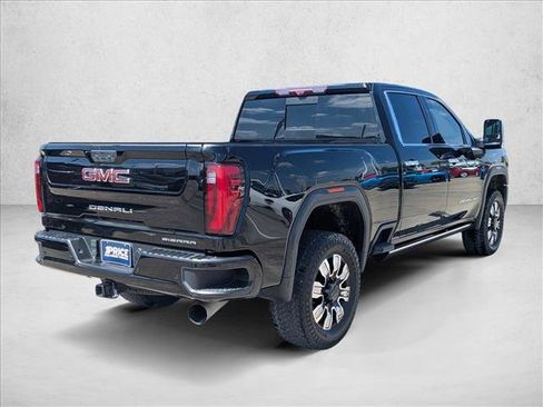 Used 2024 GMC Sierra 2500 Denali w/ Denali Reserve Package AWD/4WD image 5