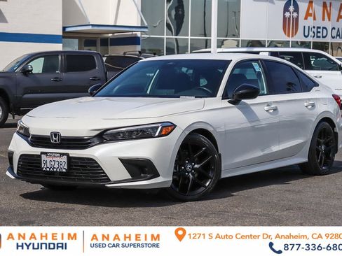 Used 2024 Honda Civic Sport image 1