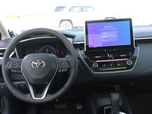 New 2026 Toyota Corolla XLE image 15
