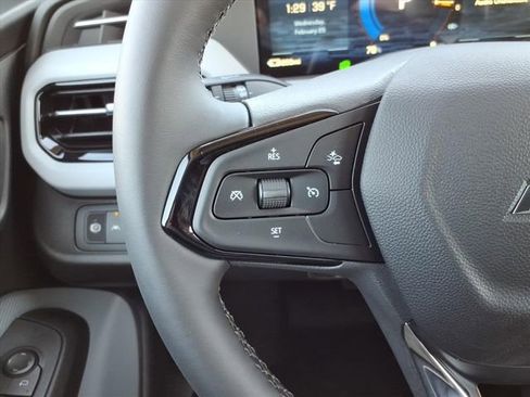 New 2027 Chevrolet Bolt LT w/ Comfort Package FWD image 13
