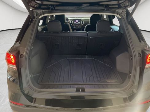 Certified 2024 Chevrolet Equinox LT w/ LPO, Floor Liner Package FWD image 29