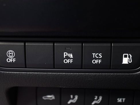 Used 2026 MAZDA CX-50 AWD 2.5 Hybrid w/ Premium Pkg image 24