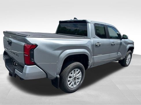 New 2026 Toyota Tacoma SR5 AWD/4WD image 5