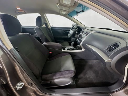 Used 2013 Nissan Altima 2.5 S FWD image 28