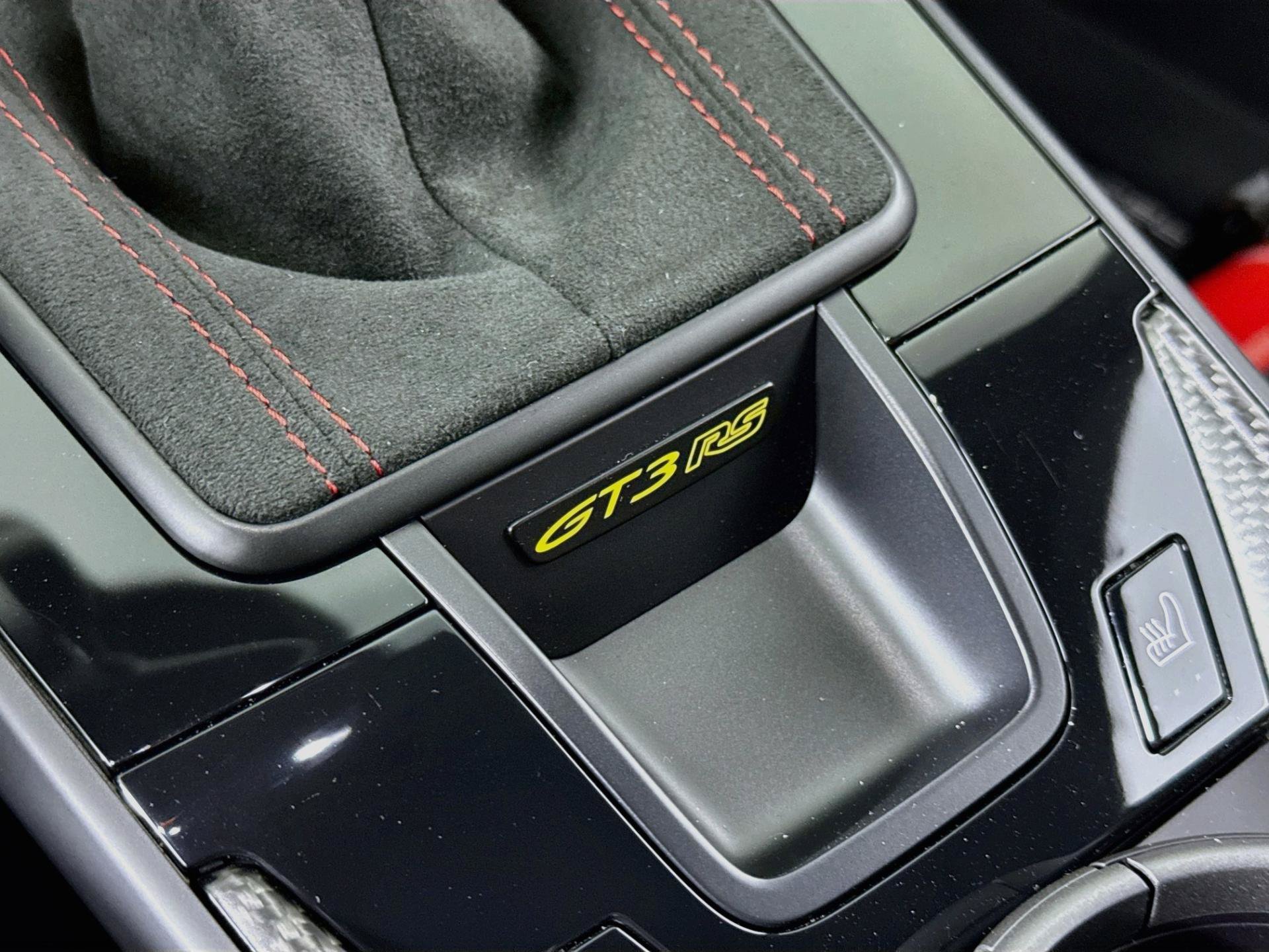 Used 2025 Porsche 911 GT3 RS RWD image 40