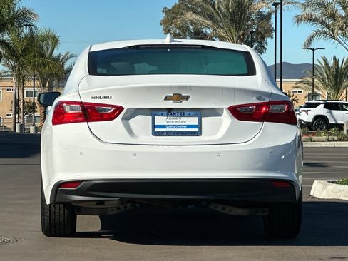 Used 2024 Chevrolet Malibu LT image 5