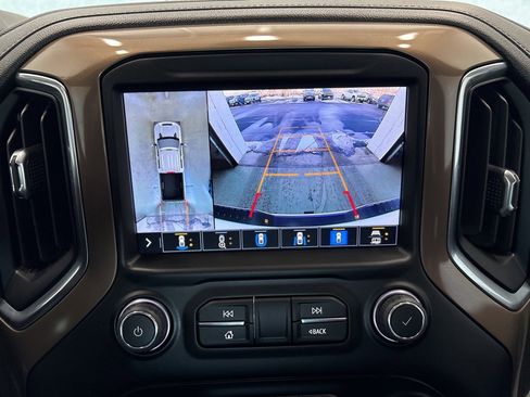 Used 2022 Chevrolet Silverado 3500 High Country w/ Z71 Off-Road Package image 34