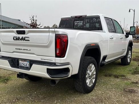 Used 2022 GMC Sierra 2500 Denali w/ Denali Ultimate Package image 3