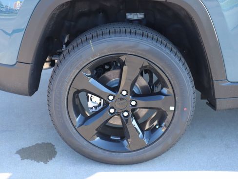 New 2026 Jeep Grand Cherokee Limited image 21