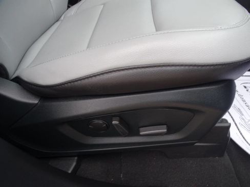 Used 2021 Ford Explorer Sport XLT w/ XLT Sport Appearance Package image 50