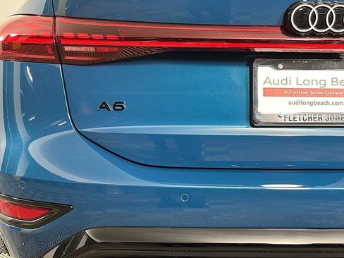 Used 2025 Audi A6 e-tron Ultra w/ Ultra Package image 16