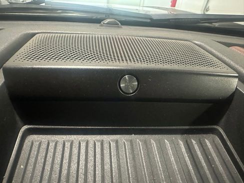 Used 2020 Ford F150 Platinum w/ Equipment Group 701A Luxury image 24