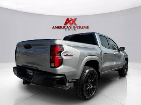 Used 2025 Chevrolet Colorado Z71 w/ Z71 Convenience Package 2 AWD/4WD image 6