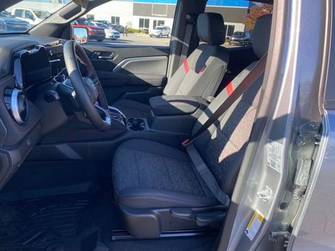 Used 2024 Chevrolet Colorado Z71 w/ Advanced Trailering Package image 14