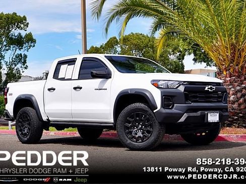 Used 2024 Chevrolet Colorado Trail Boss AWD/4WD image 1