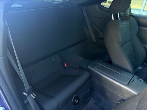 Used 2023 Toyota GR86 w/ ALL Weather Mat Package (TMS) RWD image 37