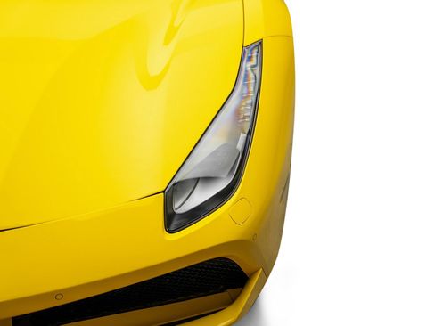 Used 2017 Ferrari 488 Spider RWD image 5