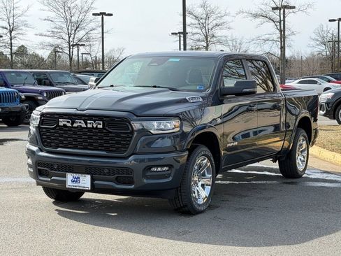 New 2026 RAM 1500 4x4 Crew Cab image 3
