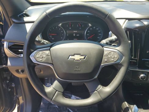 Used 2023 Chevrolet Traverse LT FWD image 29